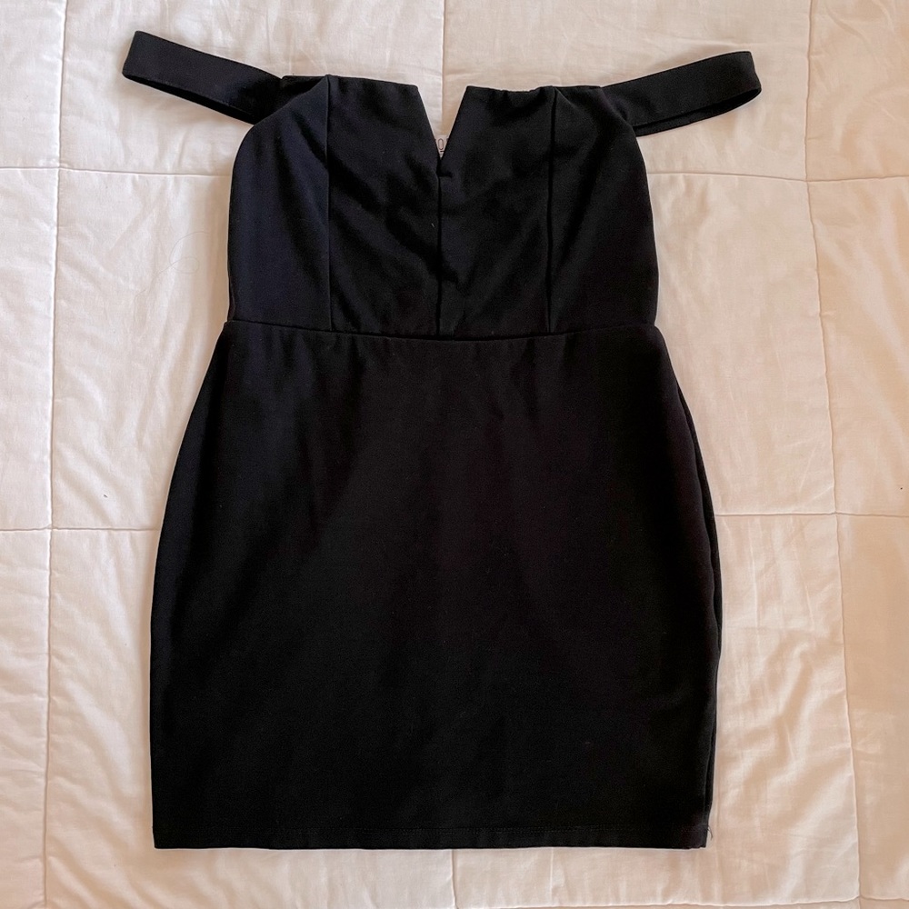 BLACK OFF THE SHOULDER DRESS - TOBI
